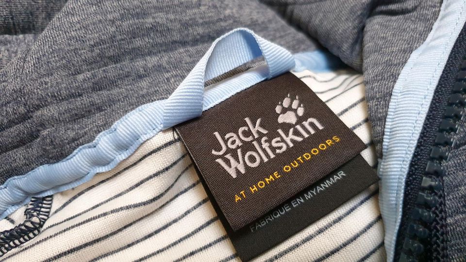 JACK WOLFSKIN Sport Lauf Wander Sommer Jacke grau Gr M TOP in Saarbrücken