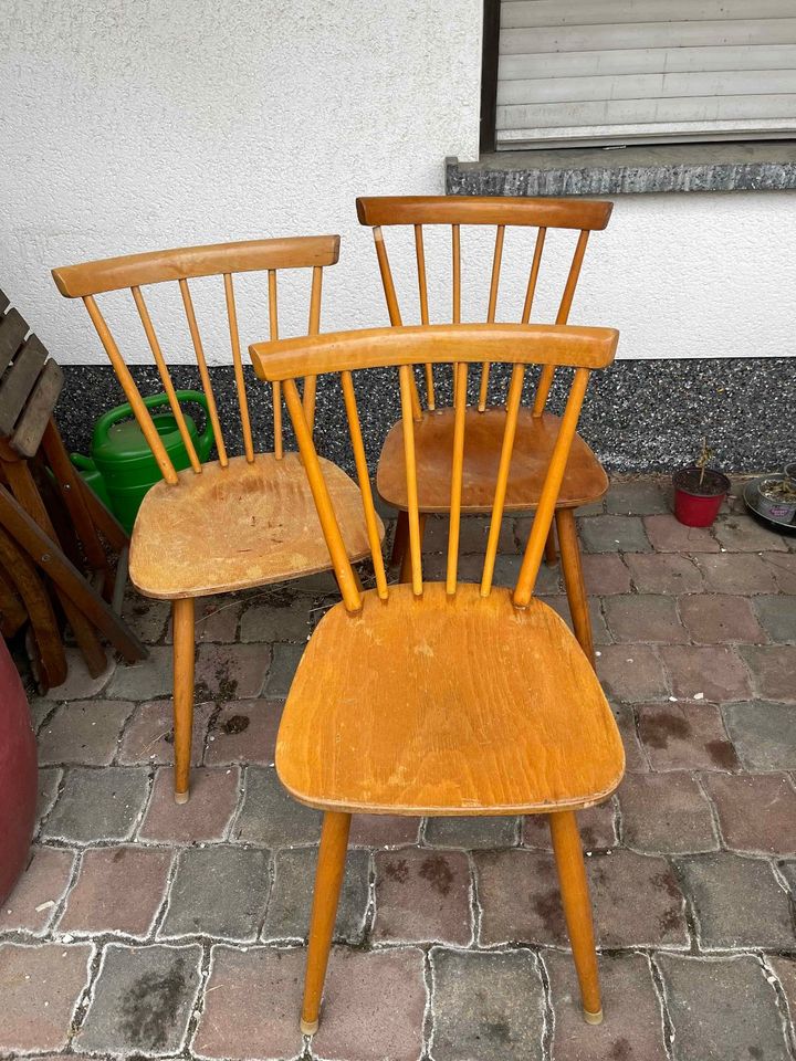 19 Wirtshausstühle Holzstühle (Wirtshausstuhl, Holzstuhl) in Neunkirchen