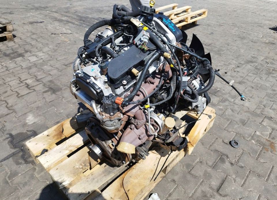 Motor IVECO DAILY 2.3  f1afl411C 150PS 180PS 2TKM kOMPLETT in Mildenau