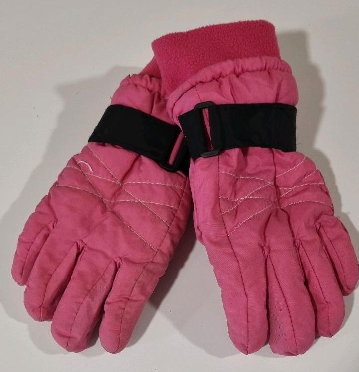 Mädchen Winterhandschuhe in Größe 5  in der Farbe Pink in Emstek