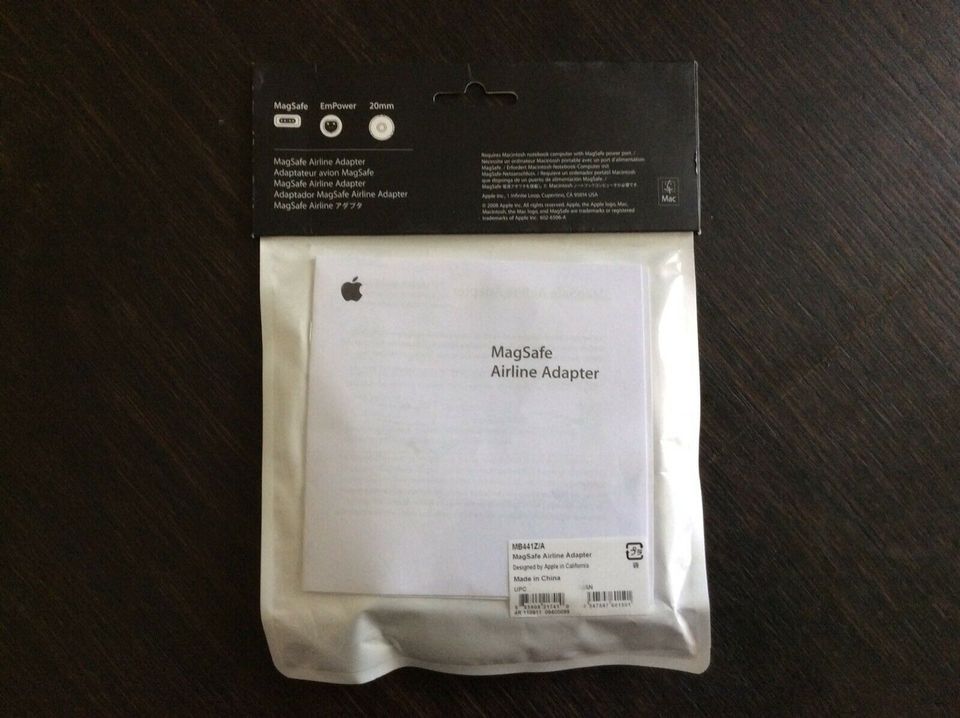 Apple MagSafe Airline Adapter, neu verpackt in Leipzig