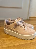 Nike Air Force 1 Sage München - Sendling Vorschau