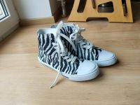 Sneaker / Chucks Gr. 41 Zebra-Look NEU Kiel - Wellsee-Kronsburg-Rönne Vorschau