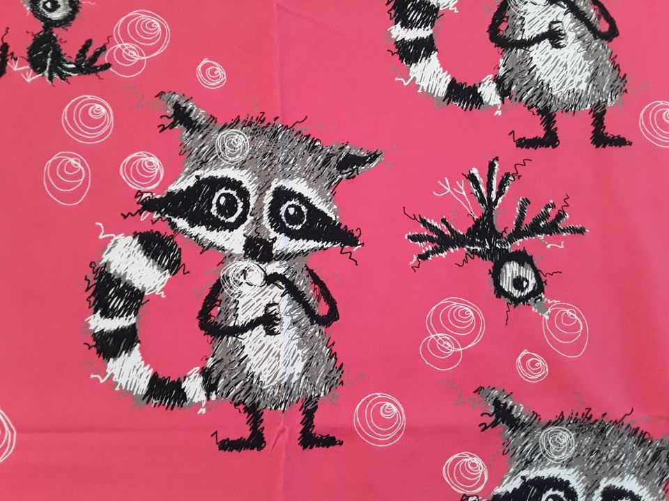 Stoffonkel - Jersey Racoon Dreams pink by Muttu Ralla + Kombi in Modautal