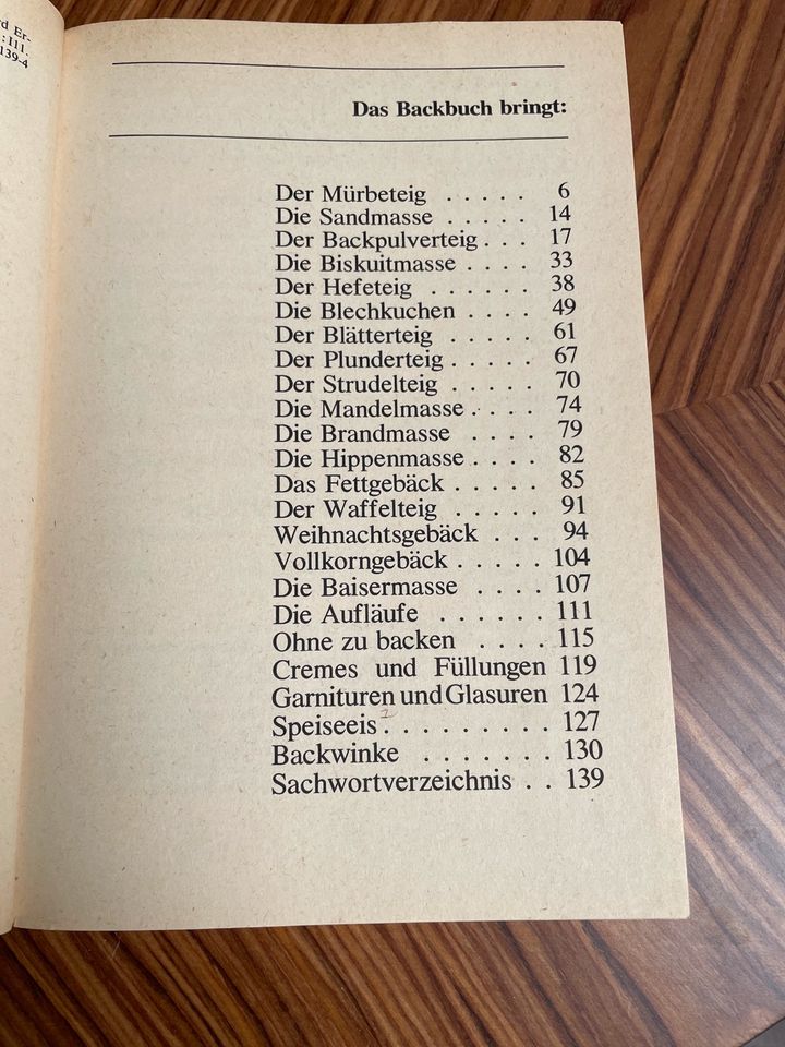 DDR Das Backbuch GDR vintage Retro backen in Jüterbog