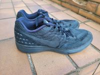 Nike Lunartempo 2 Größe 41 schwarz TOP Sneaker Sport Running Hessen - Fulda Vorschau