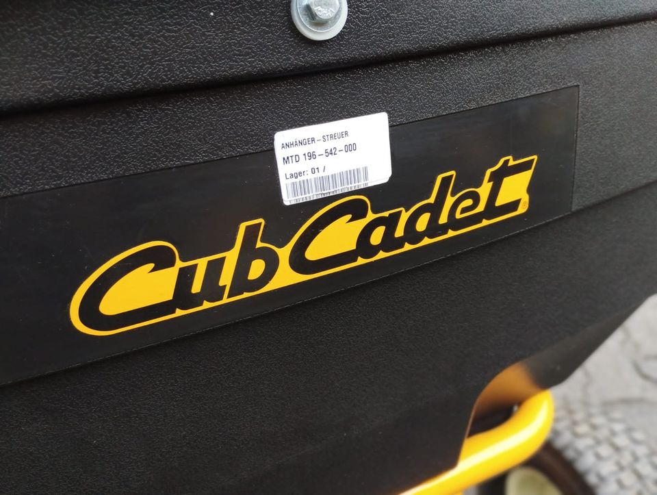 Anhänger-Streuer - MTD/ Cub Cadet - Universalstreuer - 87kg in Lollar