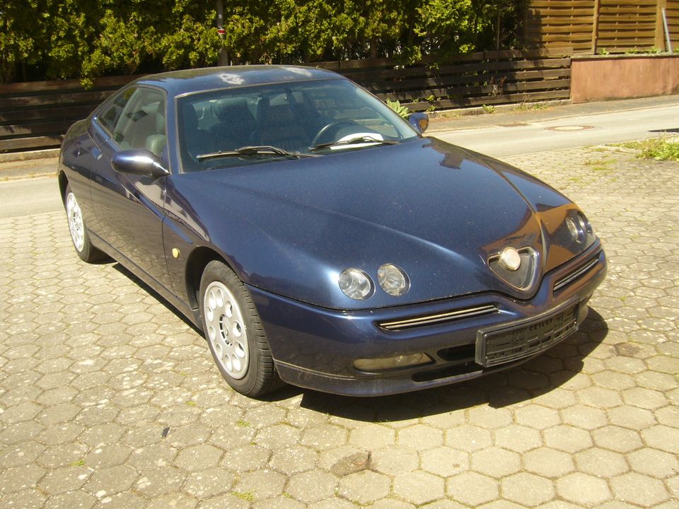 Alfa Romeo GTV -Coupe in Igensdorf