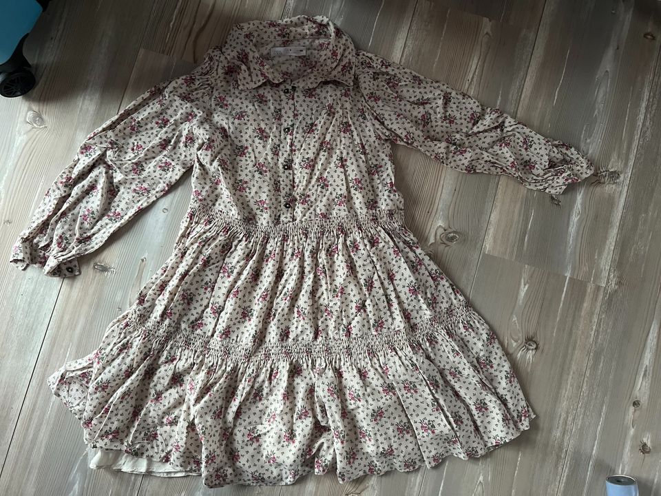 Kleid Zara in Neu Wulmstorf