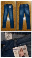 NEU mit Etikett Jeans blau Gr 38 Nordrhein-Westfalen - Solingen Vorschau