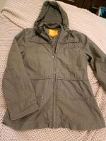 One one Windjacke Parka Jacke Kapuze Khaki Gr. 128 Thüringen - Wichtshausen Vorschau