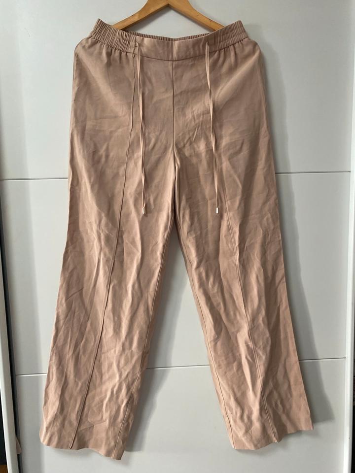 Blusen Shirts Pullover XL 42 Zara Esprit L 40 Hose Bootcut in Saarbrücken