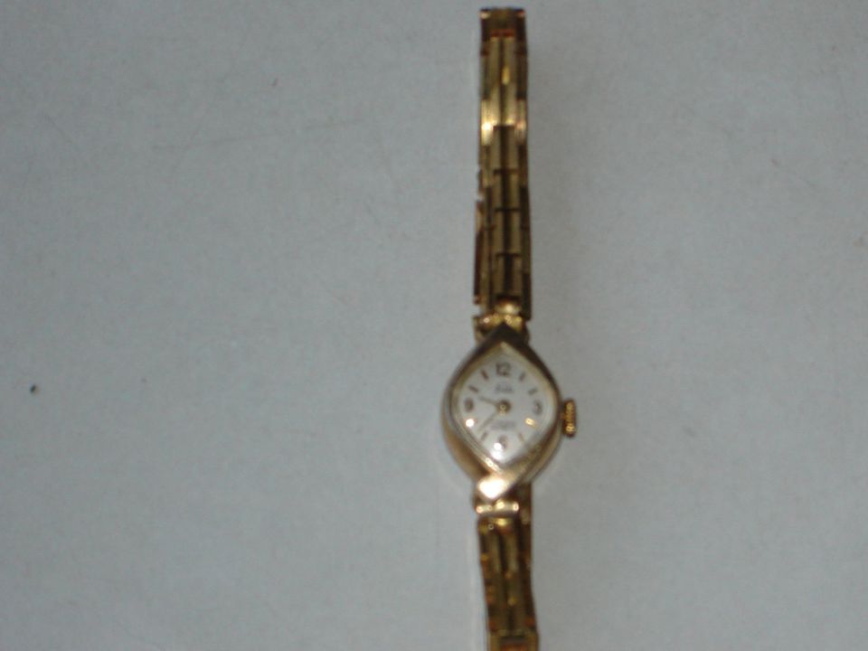 Zico Damen Armbanduhr in Ahlen