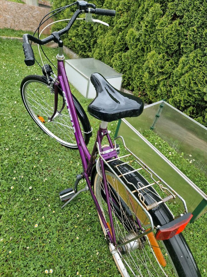 Damenrad Fahrrad Goldrad Genua in Gießen