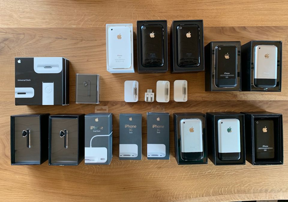 Apple Sammlung iPhone 1. Generation 2G 3G 3 GS iPhone 2G Headset in Murr Württemberg