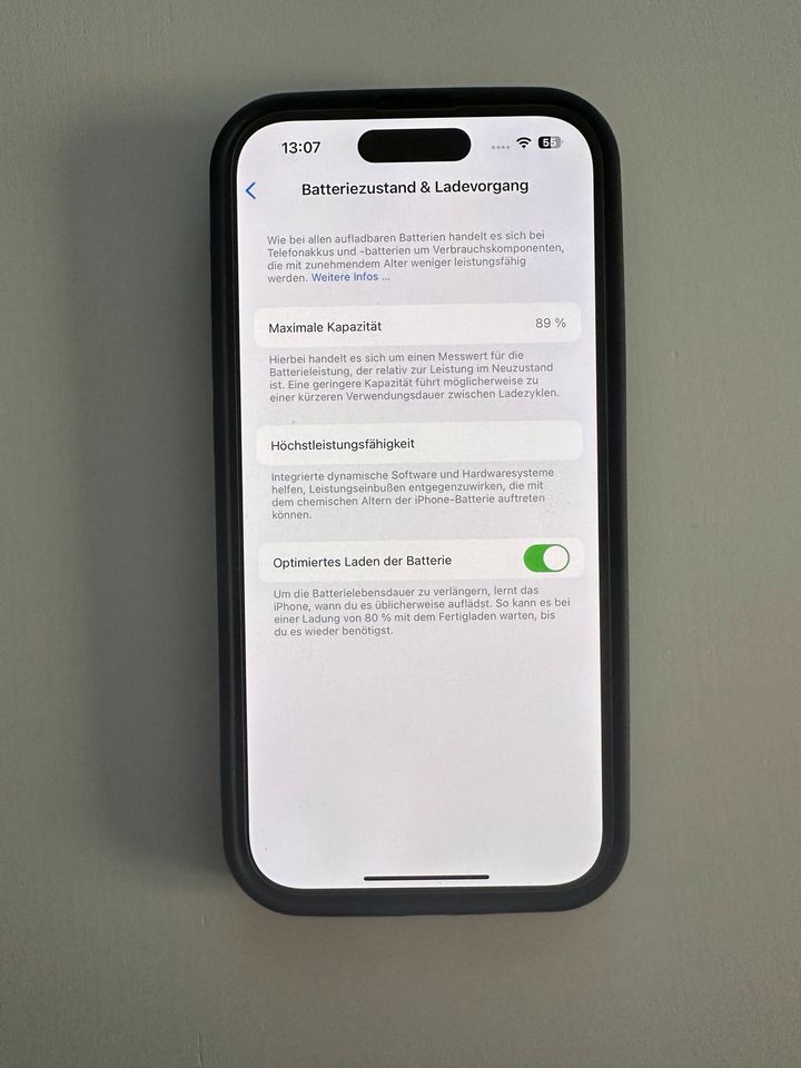 iPhone 14 Pro Schwarz inkl. 2 Handyhüllen (eine mit Magsafe) in Rieden