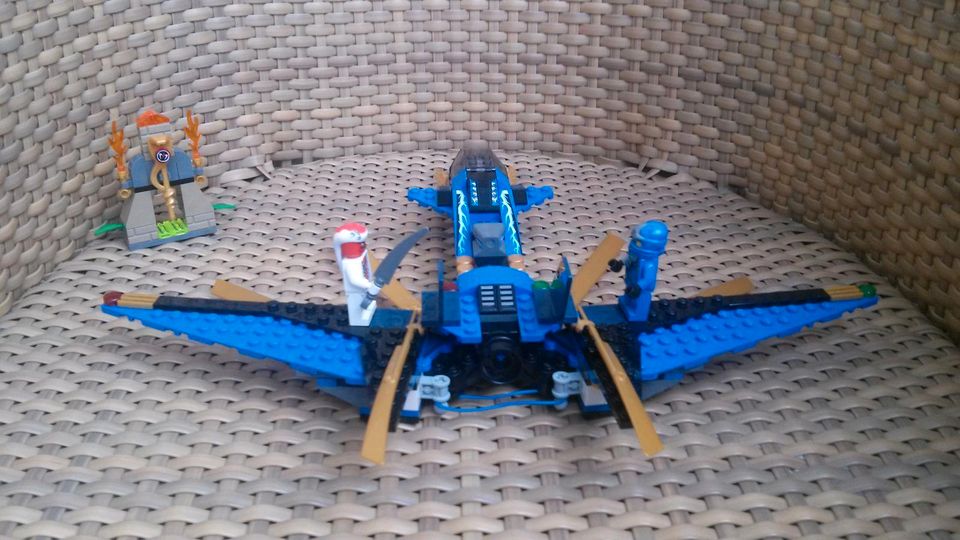LEGO Ninjago 9442 Jays Donner Jet - vollständig in Bernau