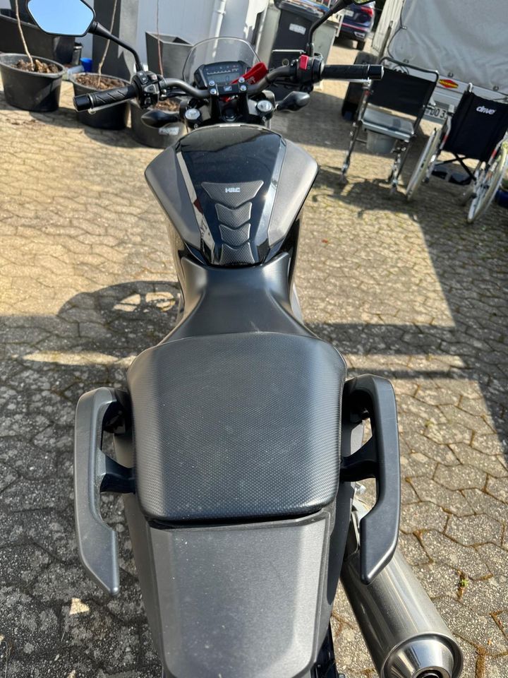 Honda NC 700 SA - 1. Hand- gepflegtes Seniorenfahrzeug in Rheinbrohl