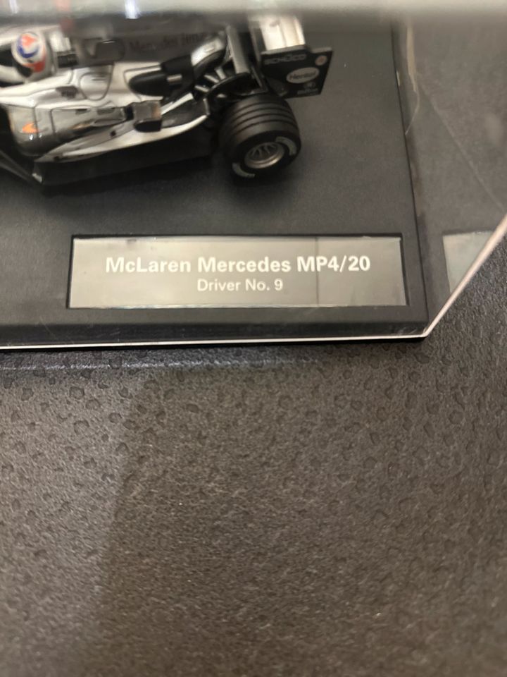 Carrera McLaren Mercedes MP4/20 Driver No. 9 in Hannover