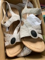 Remonte Leder / Riemchen - Sandalen weiss grösse 41 unbenutzt Berlin - Neukölln Vorschau