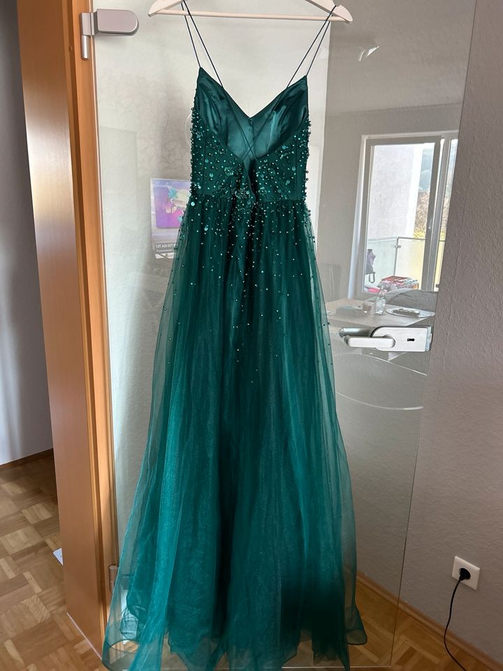 Abschlussballkleid in Hattingen