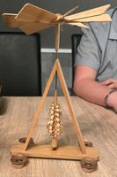 Wunderschöne Pyramide aus erzgebirgischer Handarbeit zu verkaufe Sachsen - Zwickau Vorschau