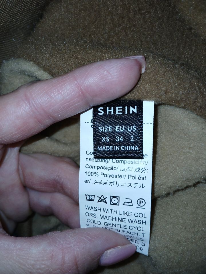 Pullover von Shein in Husum