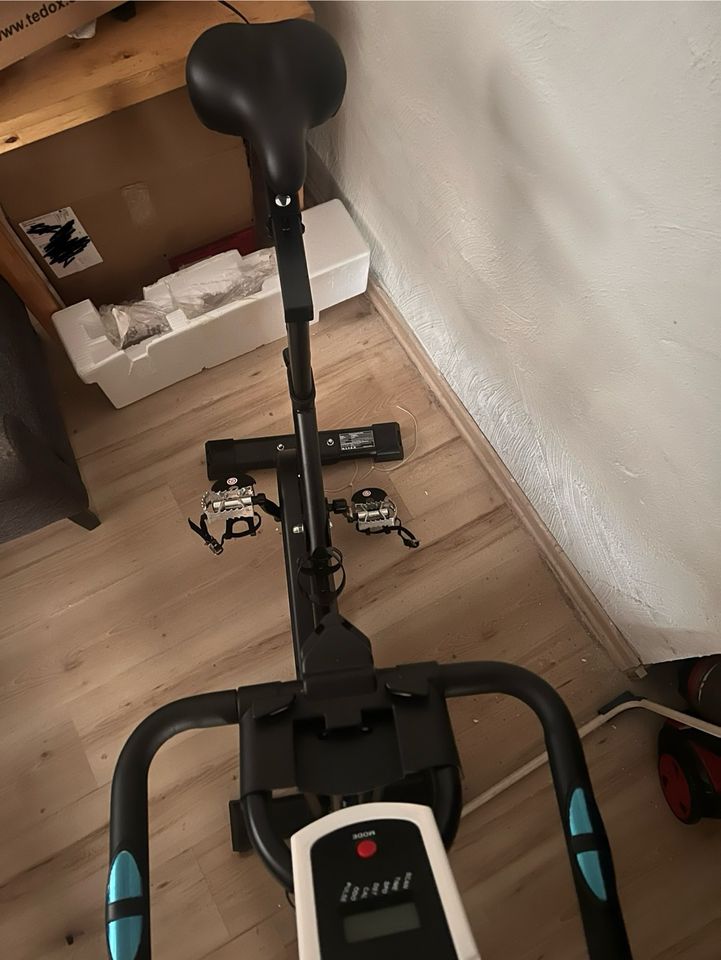 Hometrainer Spinningbike Heimtrainer in Aschersleben