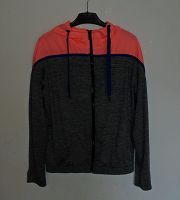 Wie NEU Sportjacke Trainingsjacke Fitnessjacke grau Kapuze C&A S Hessen - Roßdorf Vorschau