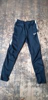 Nike Dri-Fit Hose XL in schwarz Gr. 158-170 figurbetont Bielefeld - Brackwede Vorschau