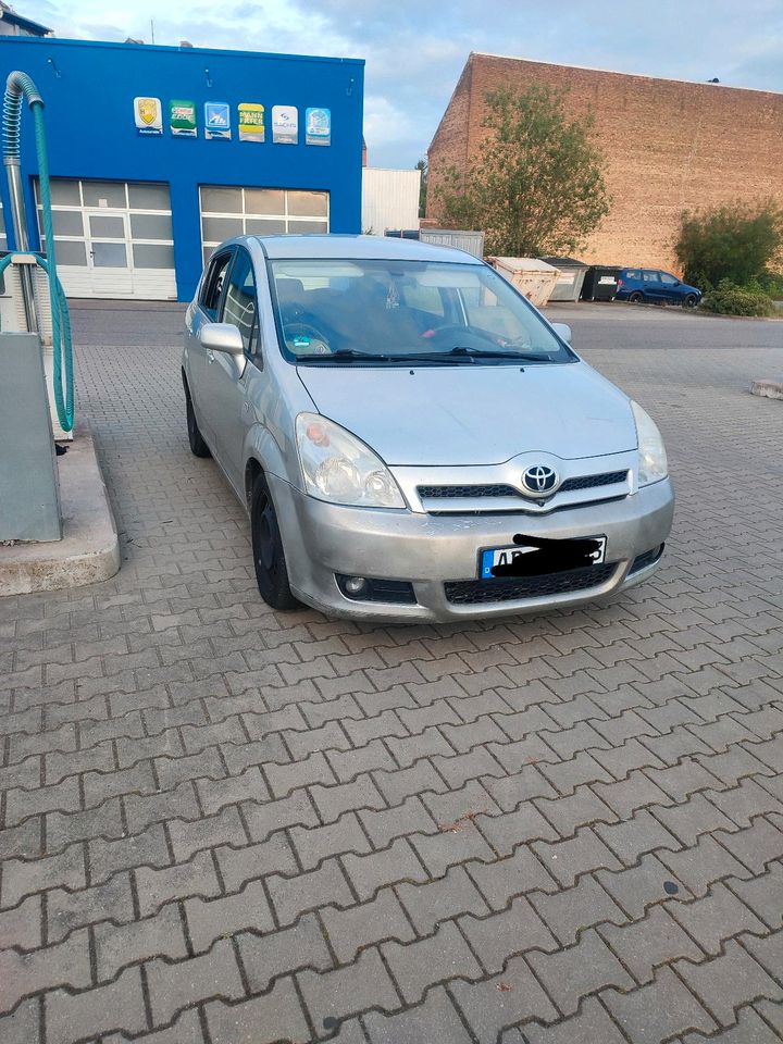 Toyota Verso in Naumburg (Saale)