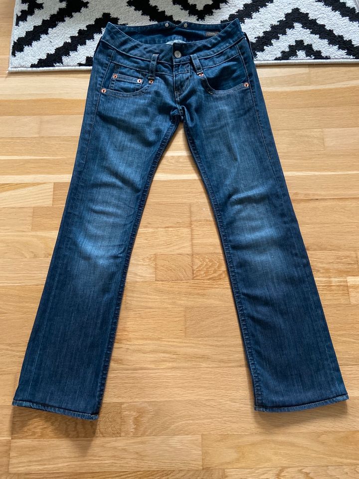 Herrlicher Pitch Jeans Größe 27 wie Neu in Oberhausen-Rheinhausen