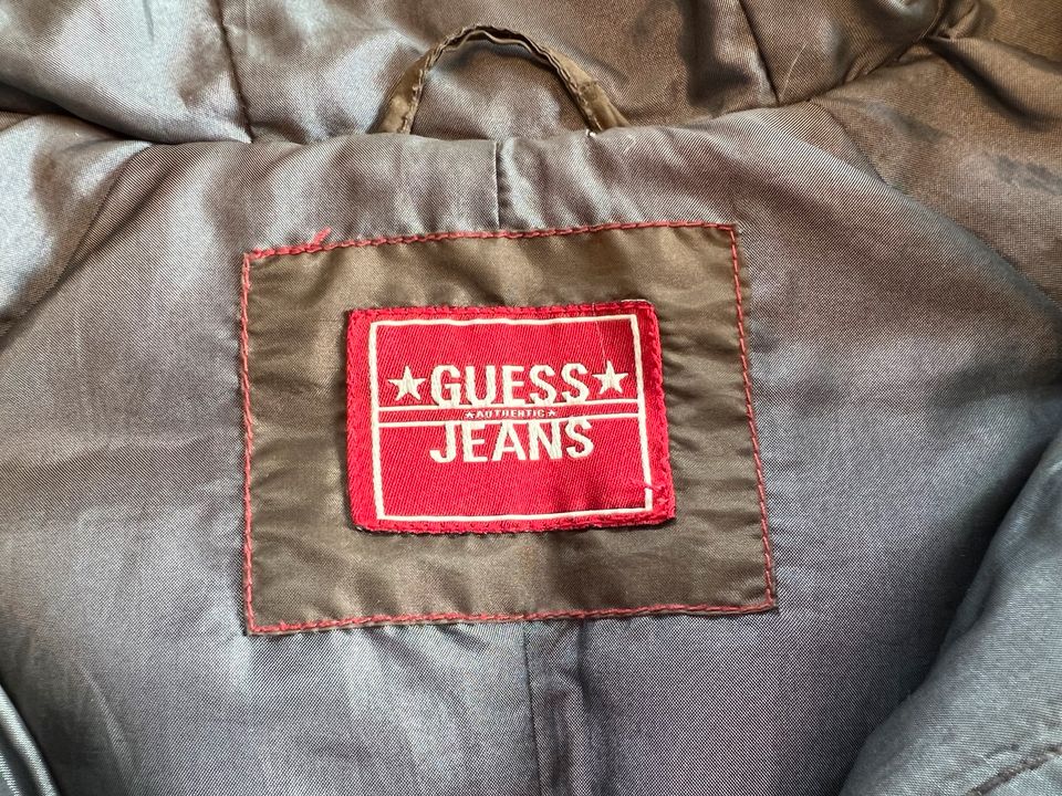 GUESS Jeans Daunenjacke sehr schick Gr 38 in Kaiserslautern