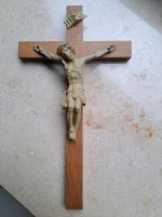Handgeschnitztes Kruzifix/Wandkreuz Jesus Christus Niedersachsen - Worpswede Vorschau