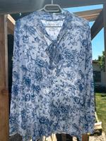 tolles neues langärmliges Damen Shirt mit Blumenprint Bayern - Höchstädt a.d. Donau Vorschau