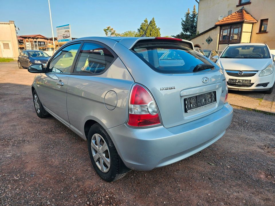 Hyundai Accent GL*Klima*CD-Radio*Tüv 09.2024* in Waltershausen