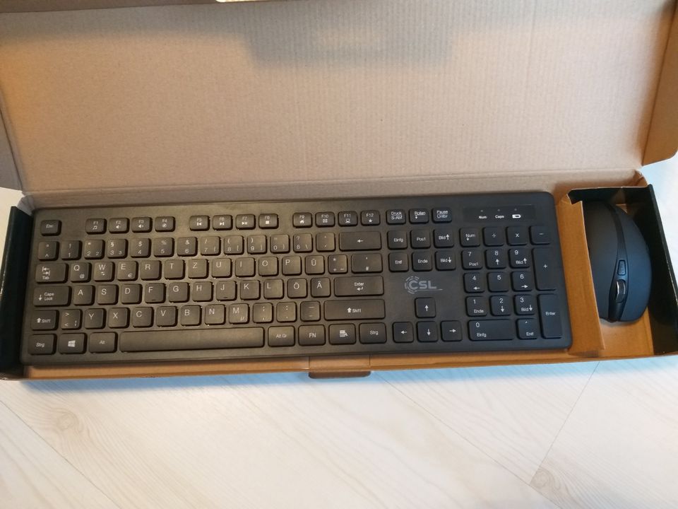 CSL advanced tastatur v2 wireless keyboard mouse set Neu in Kämpfelbach