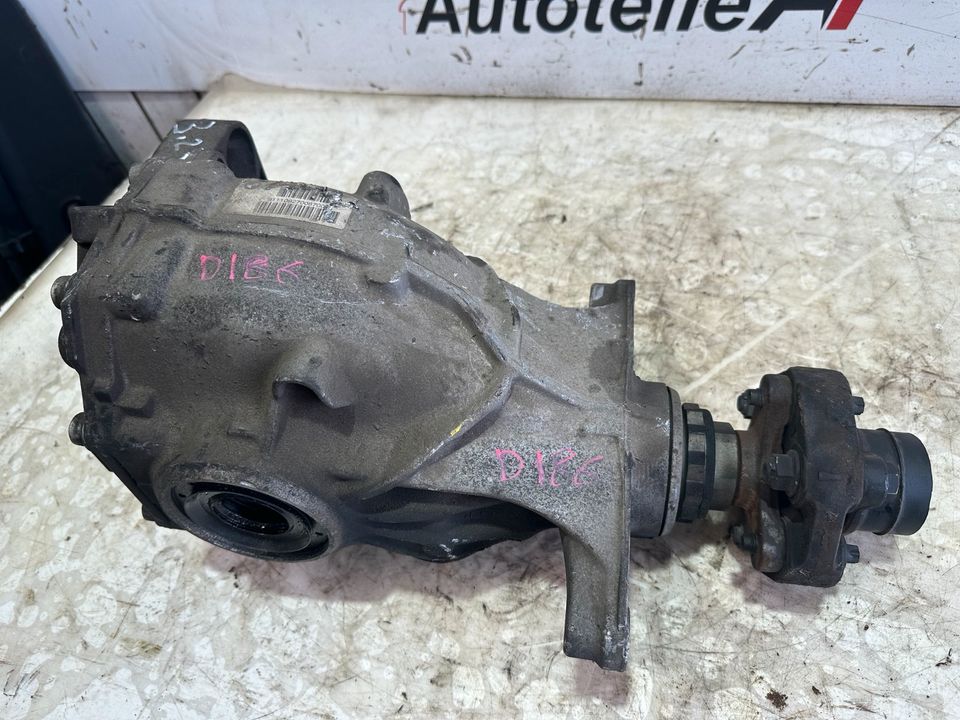 BMW 5er F10 F11 Differential Hinterachsgetriebe 7584444 3.23 in Bochum