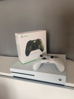 Xbox one s mit 2 Controller und spiele mit OVP Nordrhein-Westfalen - Remscheid Vorschau