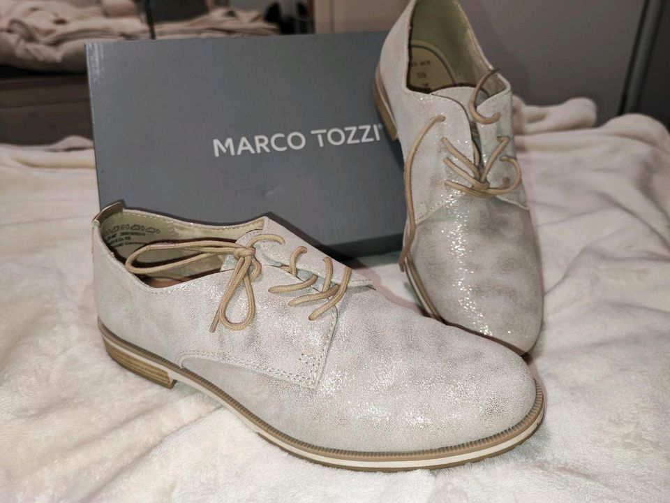 Marco Tozzi NV in Hamburg