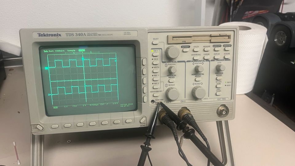 Tektronix TDS 340A in Tettnang