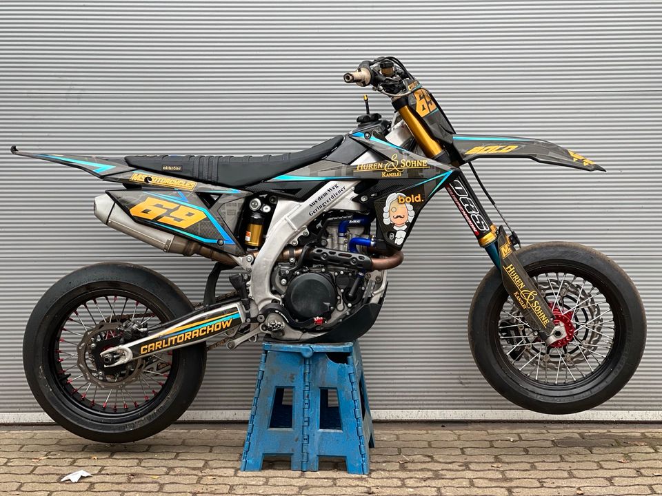 Suzuki RMZ 450 Super Moto | Motomaster | ORS Fahrwerk Rainbow in Stelle