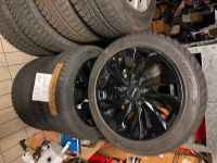 BMW Winterreifen auf Alufelgen 225/45 R17.  91H. G8/35 Nordrhein-Westfalen - Troisdorf Vorschau