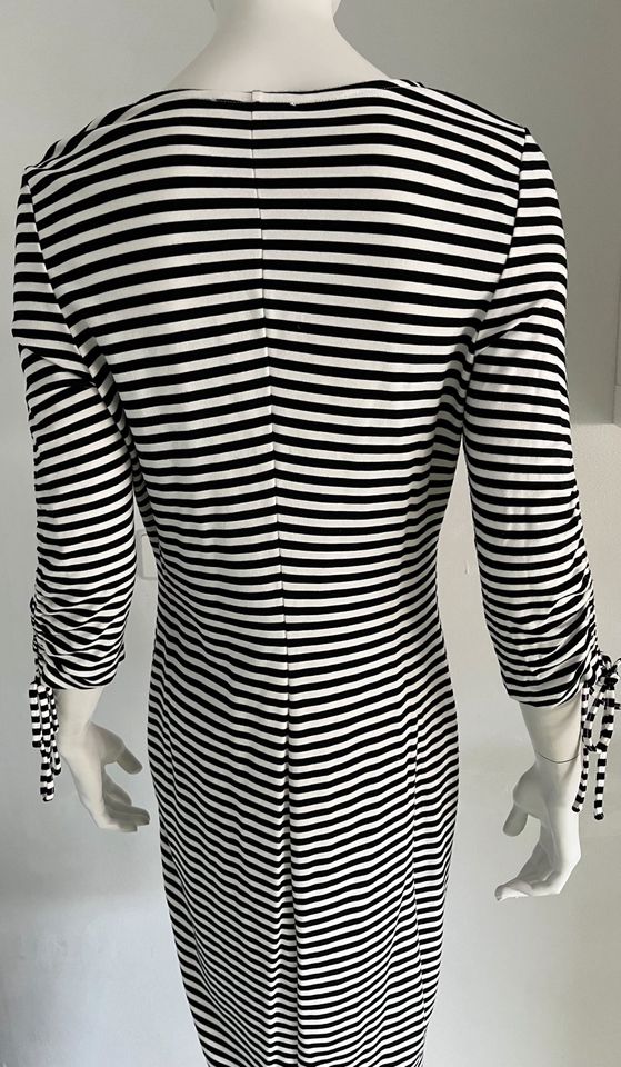 Esprit, Shirt-Kleid, schwarz/creme gestreift, Gr. XL in Mannheim