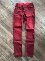 Buena Vista Jeans Hose Malibu Gr. S rot Nordrhein-Westfalen - Mülheim (Ruhr) Vorschau