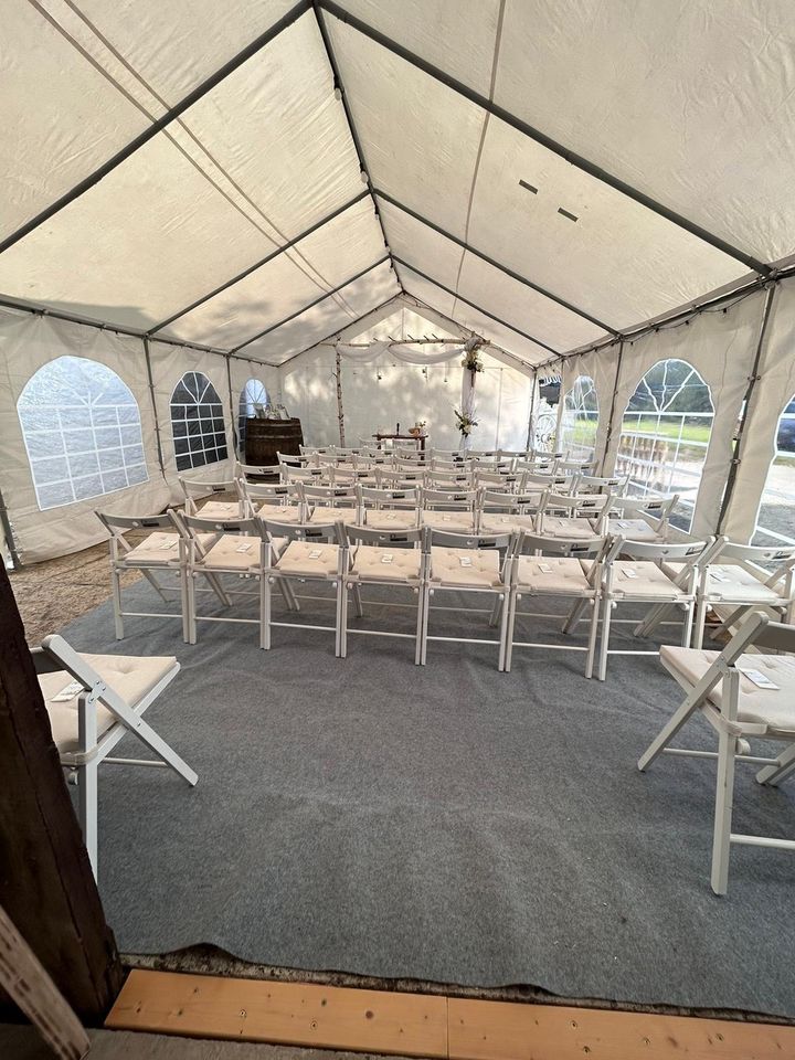 Stühle Klappstühle für Hochzeit Trauung Taufe Feier Mieten in Riegelsberg