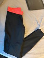 Adidas leggings Größe s Kr. München - Taufkirchen Vorschau