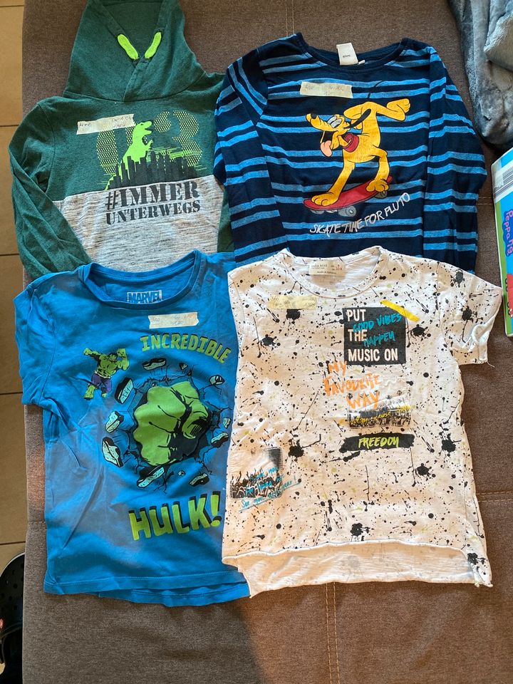T-Shirts und langarm shirts marvel zara Disney topolino gr. 104 in Metelen