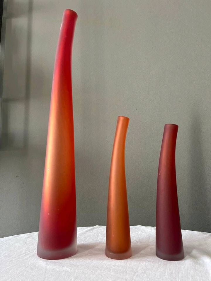 Bauholz Designer handmade Vasen pro Stück in München