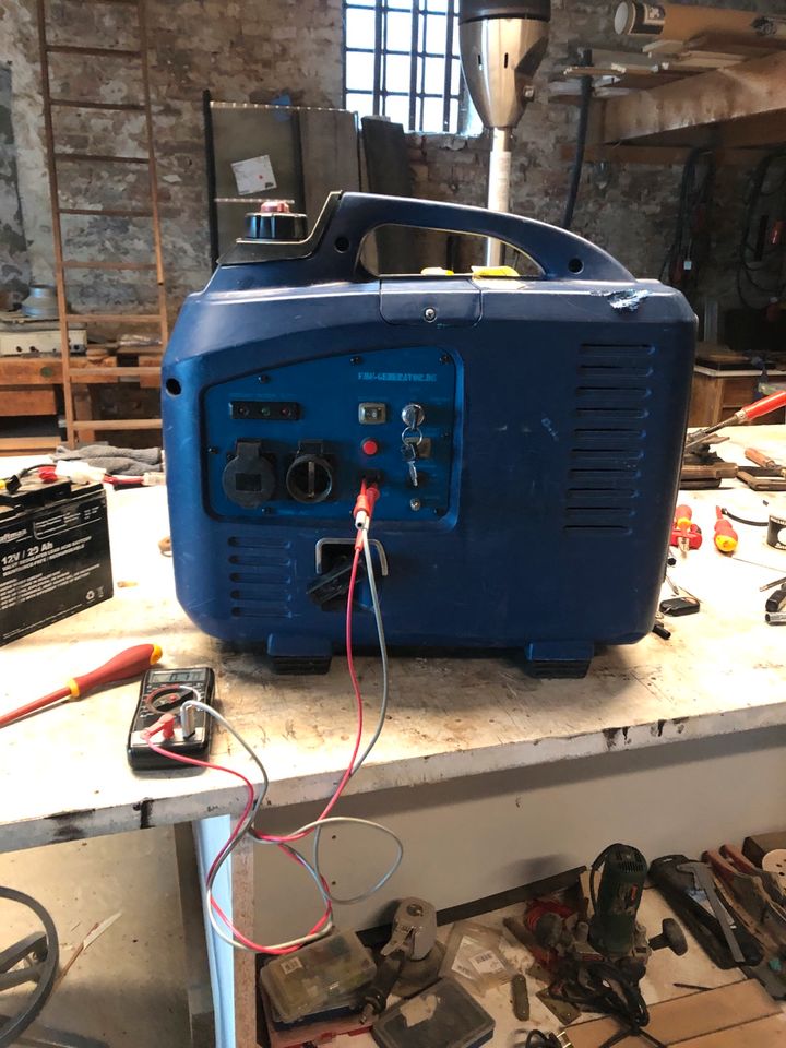 Stromgenerator FME XG-2000E mit E-Starter und Fernbedienung in Sickte